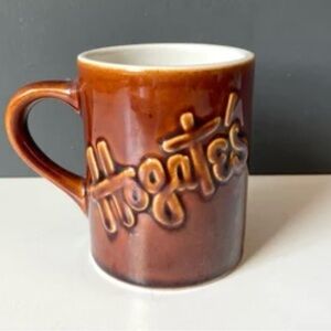 Landmark Hogate's Seafood Restaurant Vintage Brown Coffee Tea Mug, USA